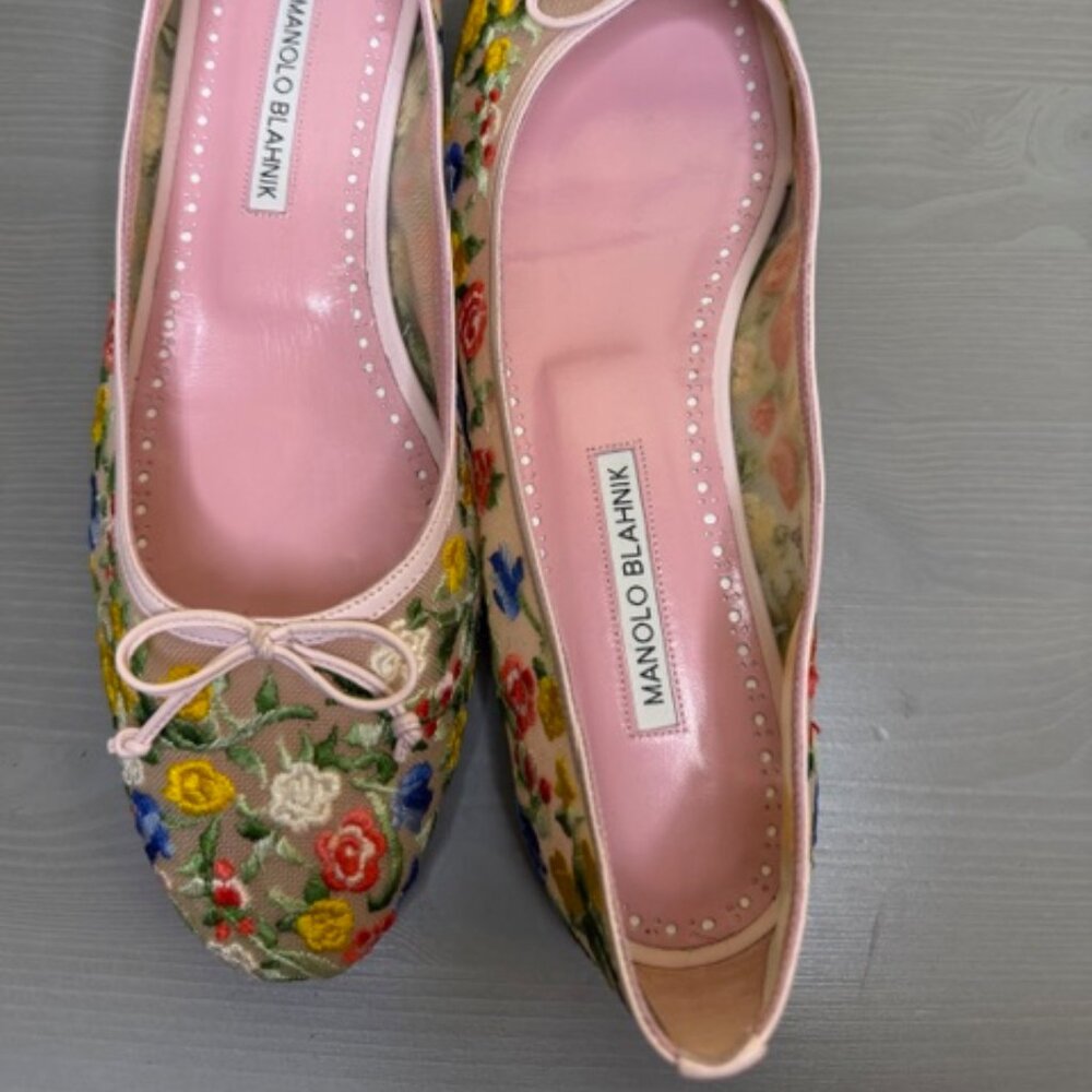 Manolo Blahnik floral mesh bow ballerina flats, size 40, NWOT - Picture 3 of 5